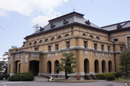 京都府庁旧本館(重文)